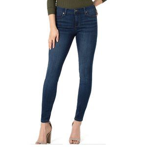 Abby Skinny Silky Soft 32" ins